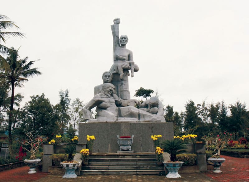 Tượng đài Chứng tích Sơn Mỹ - tỉnh Quảng Ngãi